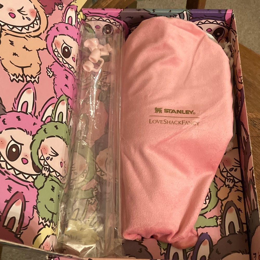STANLEY x LOVESHACKFANCY x Labubu Collab QUENCHER H2.0 TUMBLER 40 Oz Bundle NIB - Picture 11 of 15